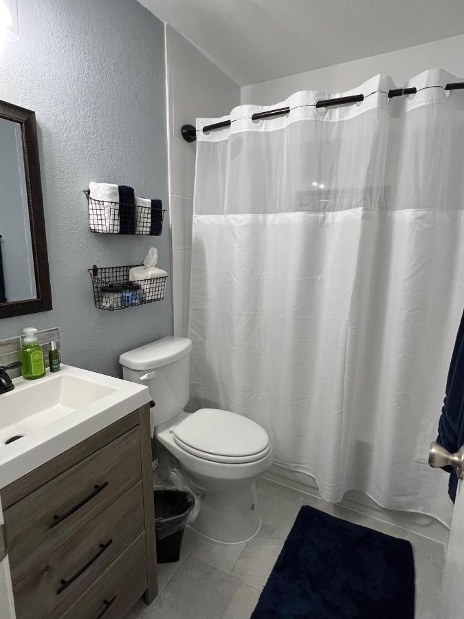 Atx North- Private Room And Bathroom In Quiet Neighborhood Austin Bagian luar foto