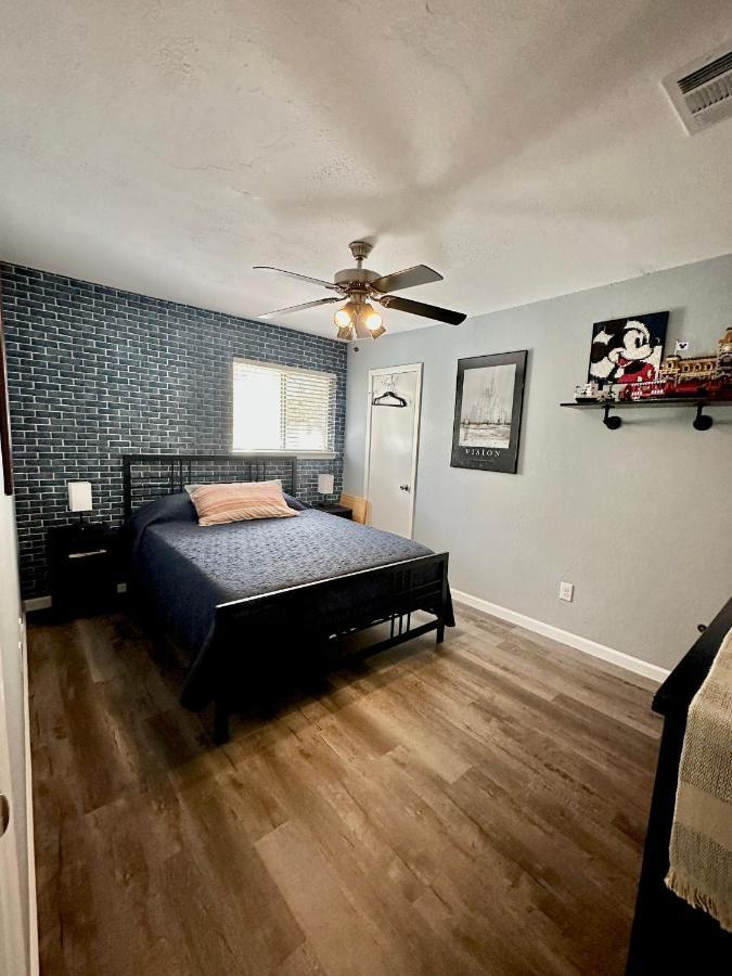 Atx North- Private Room And Bathroom In Quiet Neighborhood Austin Bagian luar foto